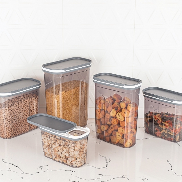 Кутия с подвижен капак Fooly Life 2.7л  10521