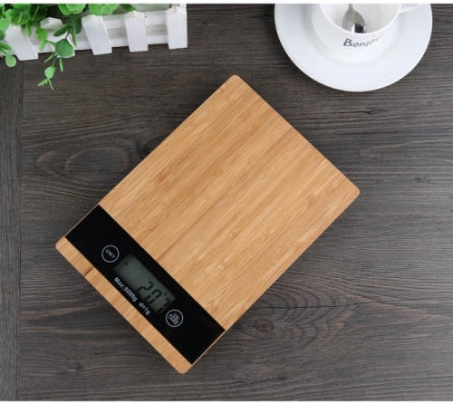 Електронна везна 10911